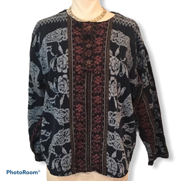 African Print Long Sleeve Top Sold - Picture 3 of 4
